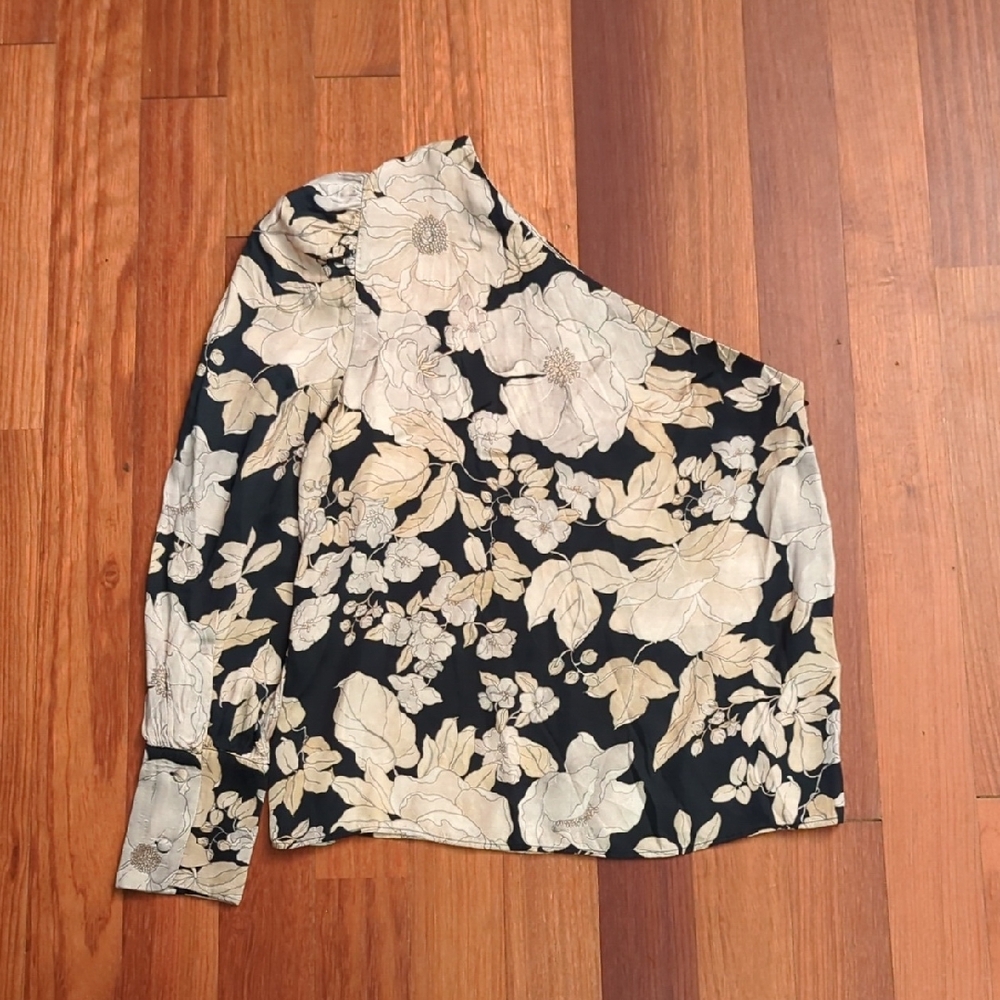 Mango Floral One Shoulder Blouse Size 6 Black European Summer Lightweight Top - Picture 6 of 6